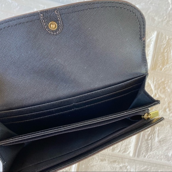 Fossil Cleo Leather Clutch Wallet - Picture 3 of 7